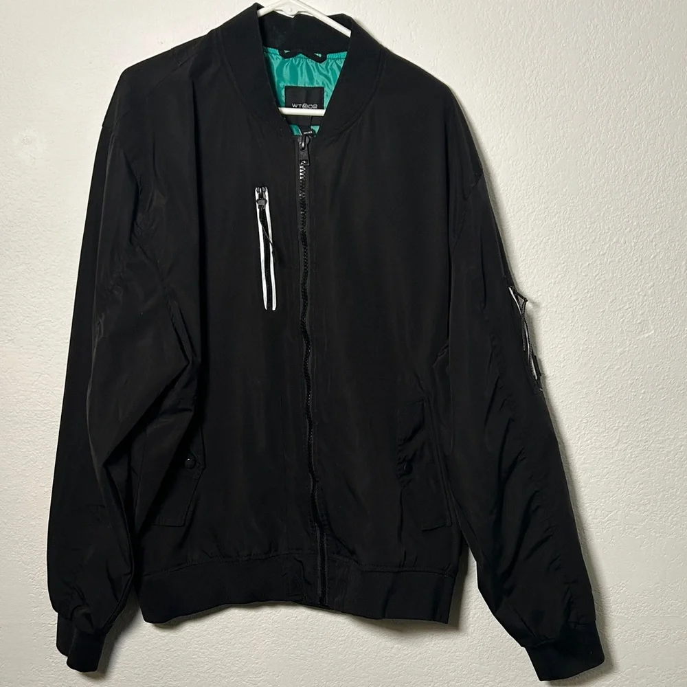 WT 02 Black Windbreaker Bomber Jacket with Teal Lining Mens Size 2XL